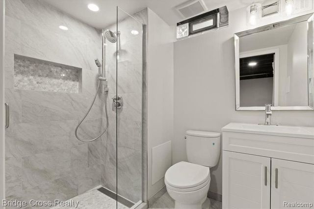 95 Hillsdale Road, Bloomfield Hills, MI 48302