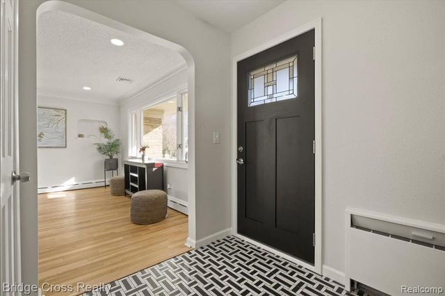 95 Hillsdale Road, Bloomfield Hills, MI 48302