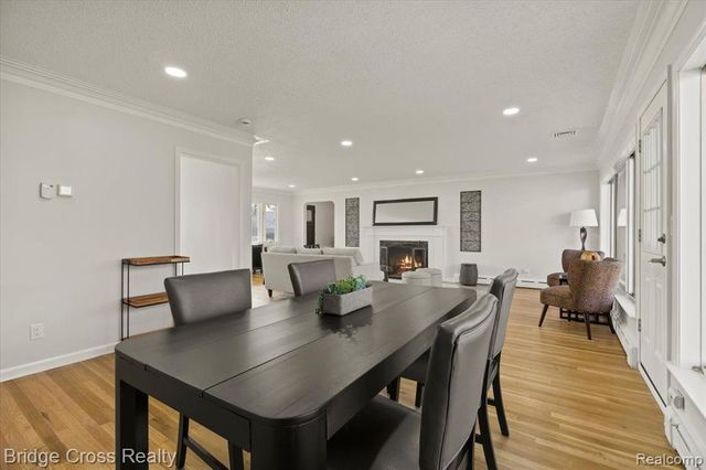 95 Hillsdale Road, Bloomfield Hills, MI 48302