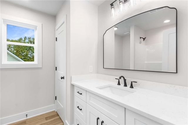 6035 Lakeside Court, Gainesville, GA 30506