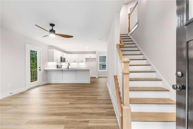 6035 Lakeside Court, Gainesville, GA 30506