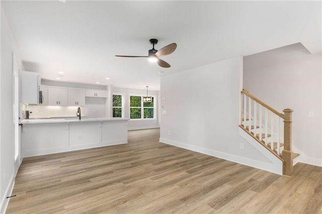 6035 Lakeside Court, Gainesville, GA 30506