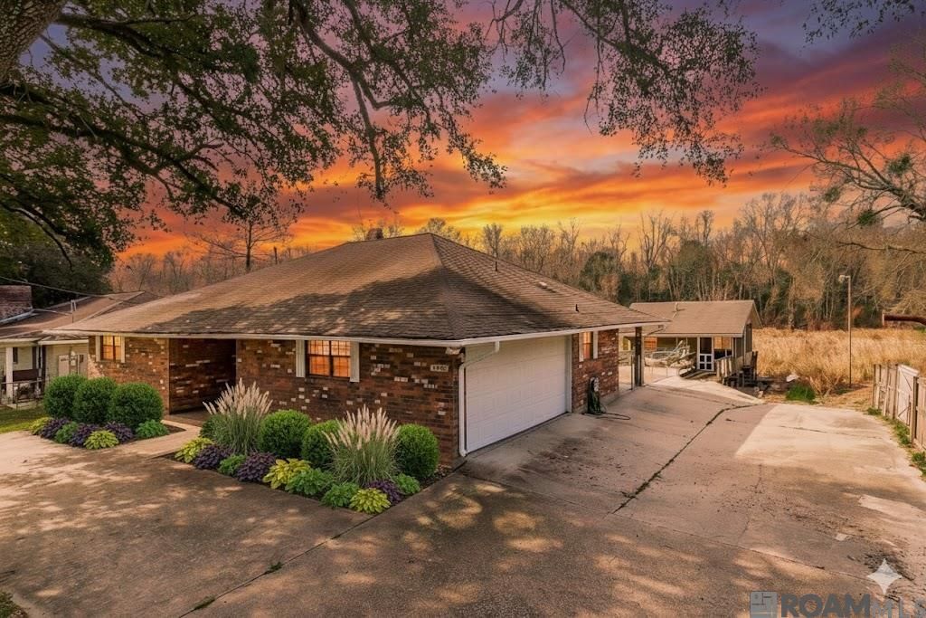 30200 La Hwy 75, Plaquemine, LA 70764