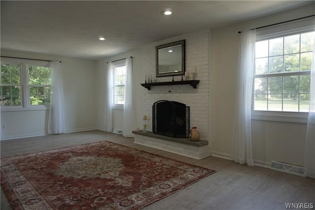 90 Carriage Drive 8, Orchard Park, NY 14127
