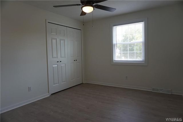 90 Carriage Drive 8, Orchard Park, NY 14127