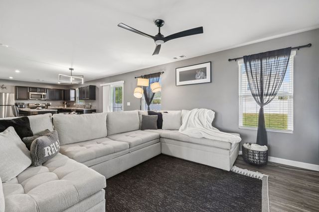 1937 Belle Arbor Dr, Nashville, TN 37207