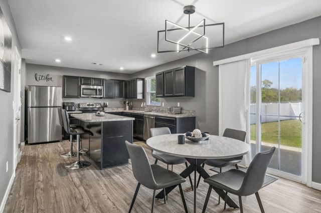 1937 Belle Arbor Dr, Nashville, TN 37207