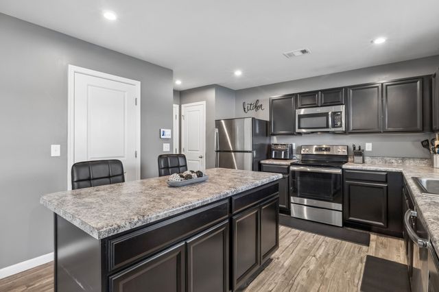 1937 Belle Arbor Dr, Nashville, TN 37207