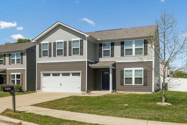 1937 Belle Arbor Dr, Nashville, TN 37207