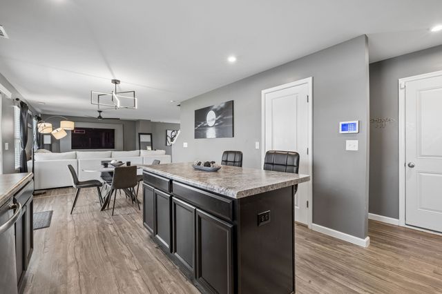 1937 Belle Arbor Dr, Nashville, TN 37207