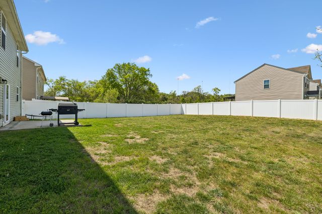 1937 Belle Arbor Dr, Nashville, TN 37207