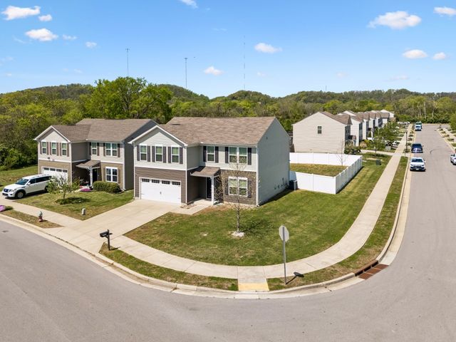 1937 Belle Arbor Dr, Nashville, TN 37207