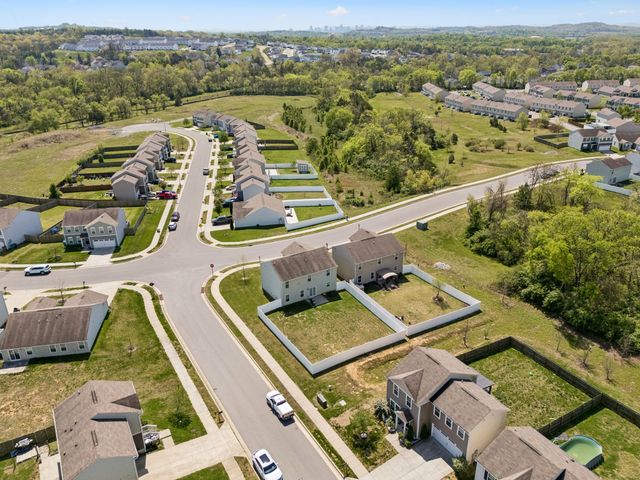 1937 Belle Arbor Dr, Nashville, TN 37207