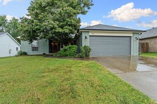 1611 S Beth Drive, Rogers, AR 72758