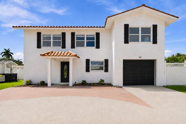 112 16TH STREET, Belleair Beach, FL 33786