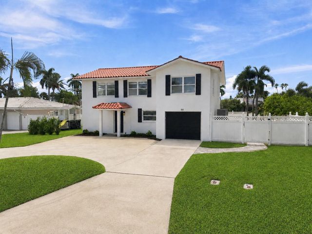 112 16TH STREET, Belleair Beach, FL 33786