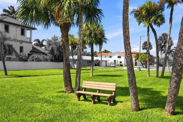 112 16TH STREET, Belleair Beach, FL 33786
