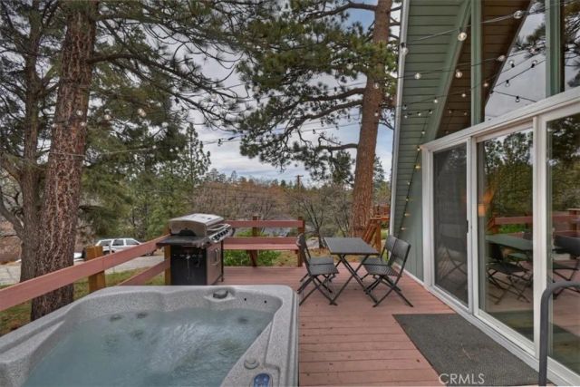609 Villa Grove, Big Bear City, CA 92314