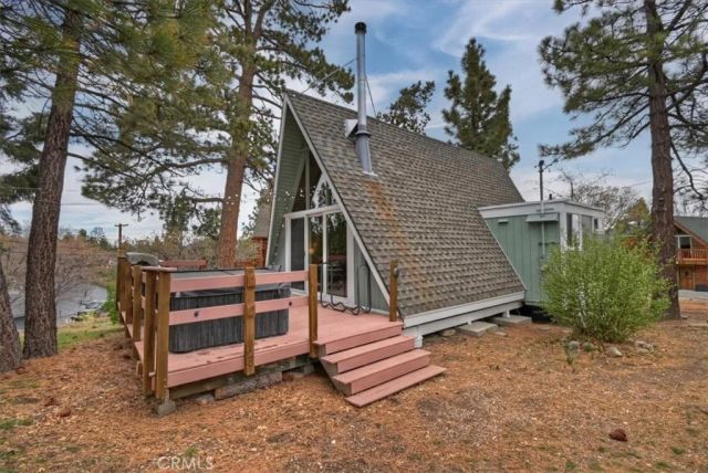 609 Villa Grove, Big Bear City, CA 92314