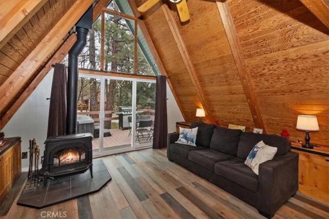 609 Villa Grove, Big Bear City, CA 92314