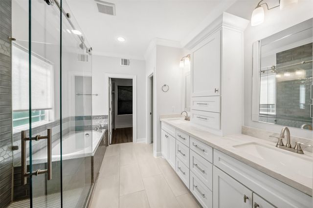 3204 Mckinney Drive, La Marque, TX 77568