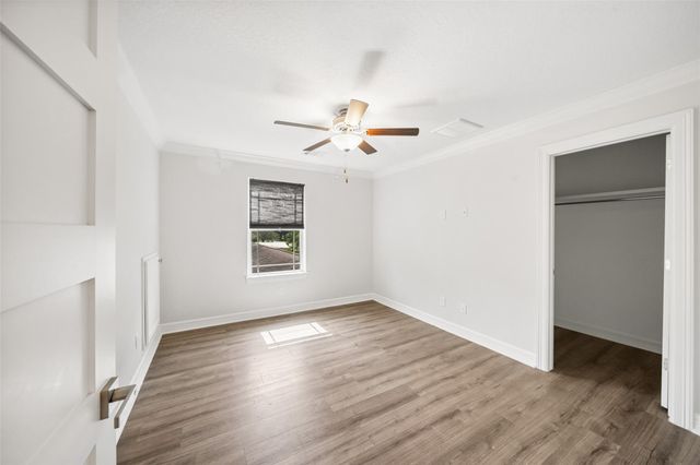 3204 Mckinney Drive, La Marque, TX 77568