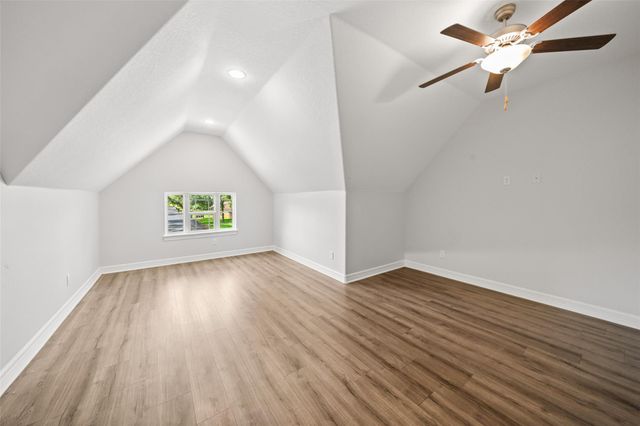 3204 Mckinney Drive, La Marque, TX 77568