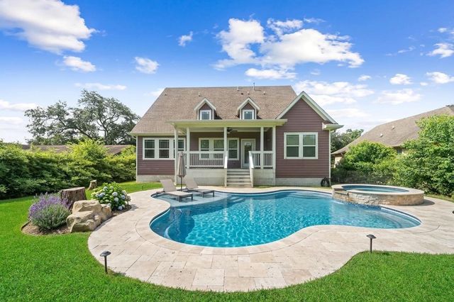 3204 Mckinney Drive, La Marque, TX 77568