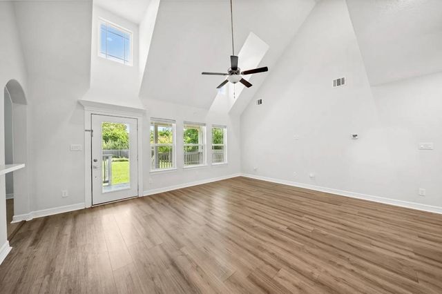 3204 Mckinney Drive, La Marque, TX 77568