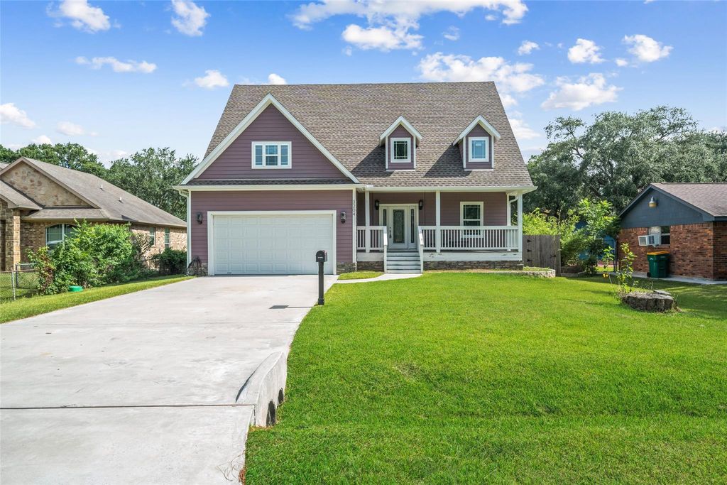3204 Mckinney Drive, La Marque, TX 77568