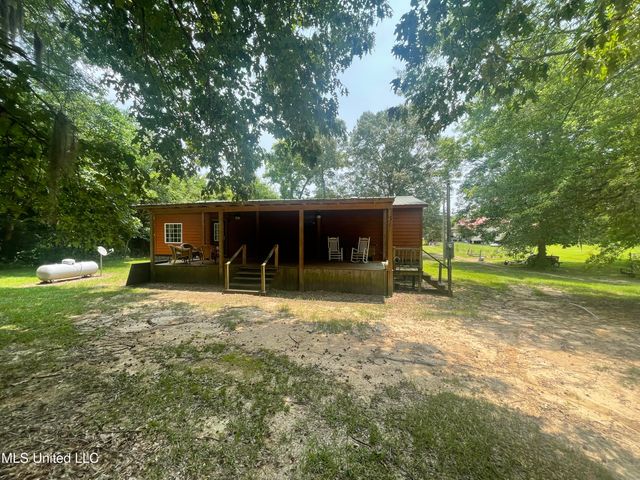 43 White Oak Drive, Natchez, MS 39120