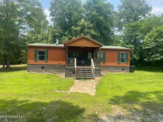 43 White Oak Drive, Natchez, MS 39120