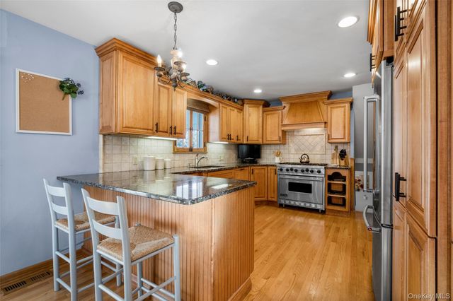 1620 Harrison Avenue, Mamaroneck, NY 10543