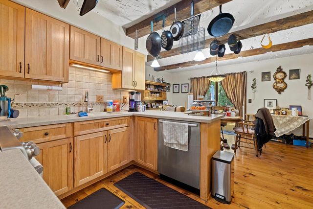 N9162 Woodridge COURT, East Troy, WI 53120