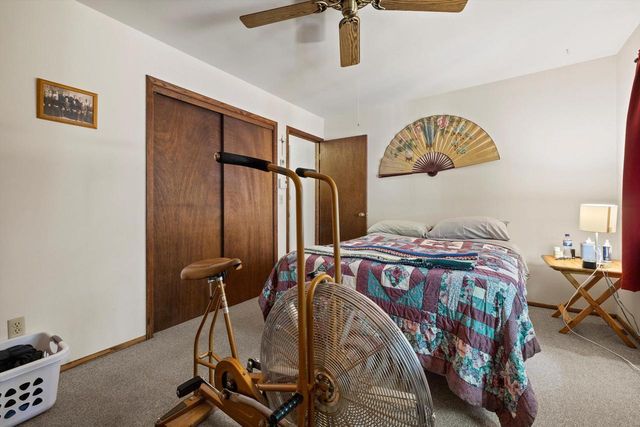 N9162 Woodridge COURT, East Troy, WI 53120