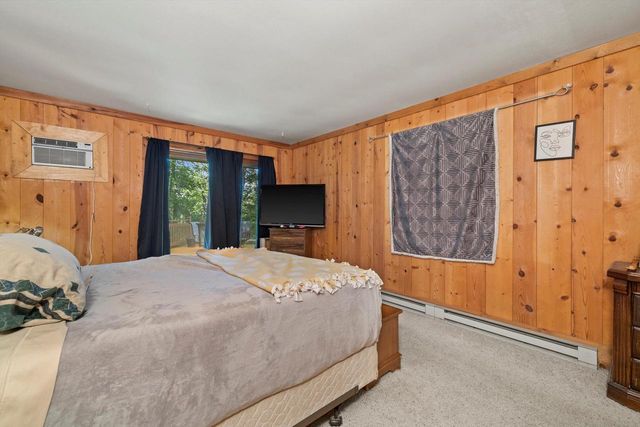 N9162 Woodridge COURT, East Troy, WI 53120