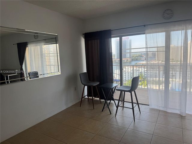 1965 S Ocean Dr 11H, Hallandale Beach, FL 33009