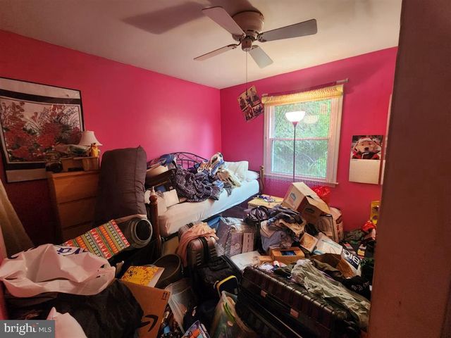 6111 OAKLAND MILLS RD, Sykesville, MD 21784