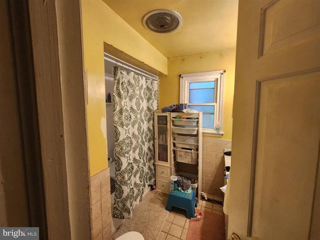 6111 OAKLAND MILLS RD, Sykesville, MD 21784