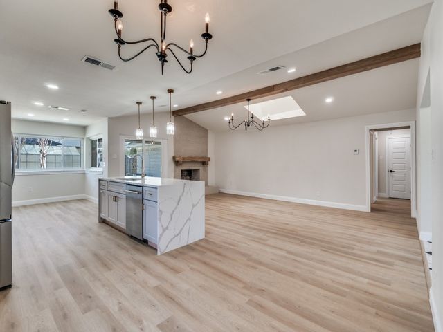 9008 Flicker Lane, Dallas, TX 75238