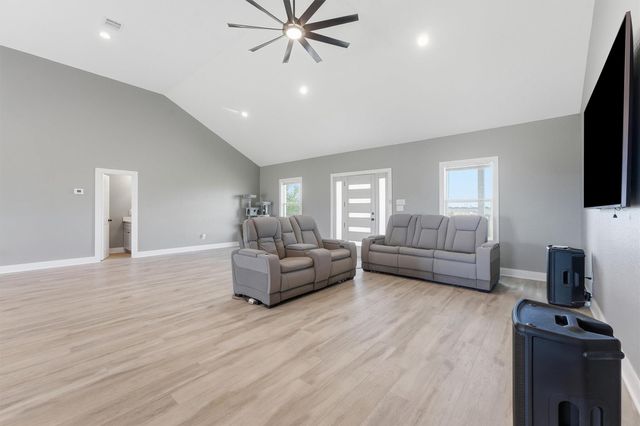 15007 Wolfgang Road, Guy, TX 77444