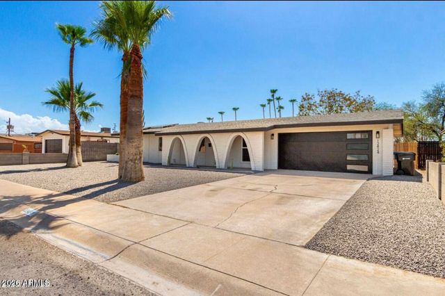 12424 N 33RD Street, Phoenix, AZ 85032