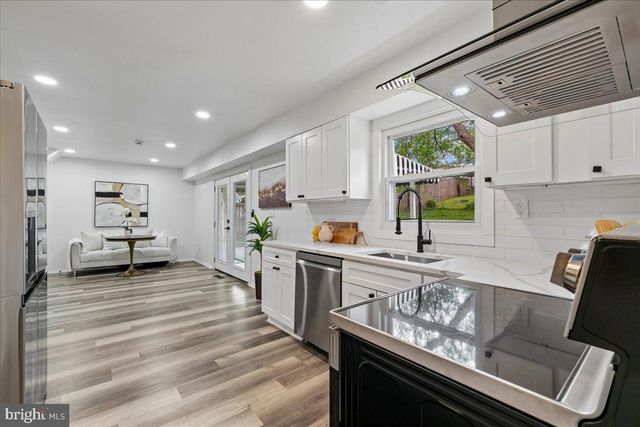 2804 SPINDLE LN, Bowie, MD 20715