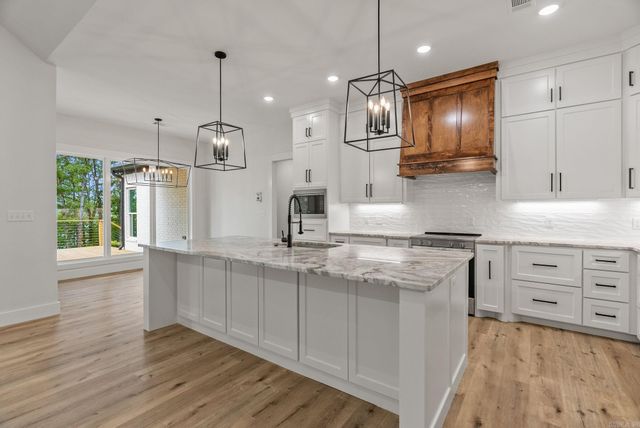 35 Elrod Drive, Greers Ferry, AR 72067