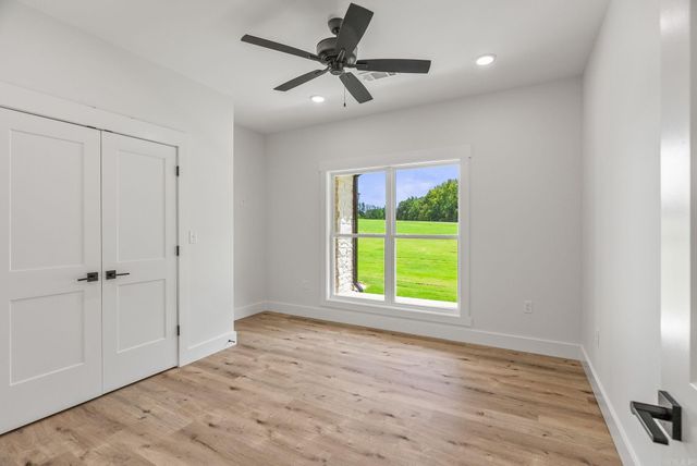 35 Elrod Drive, Greers Ferry, AR 72067