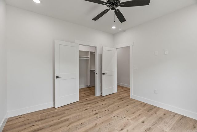 35 Elrod Drive, Greers Ferry, AR 72067