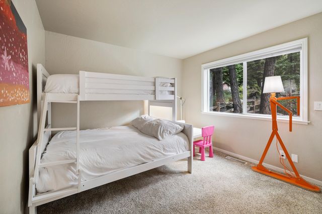 288 W Agatam Avenue, Tahoe Vista, CA 96148