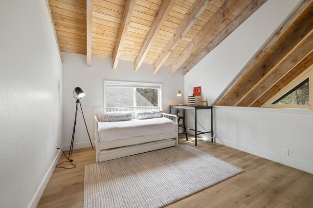 288 W Agatam Avenue, Tahoe Vista, CA 96148