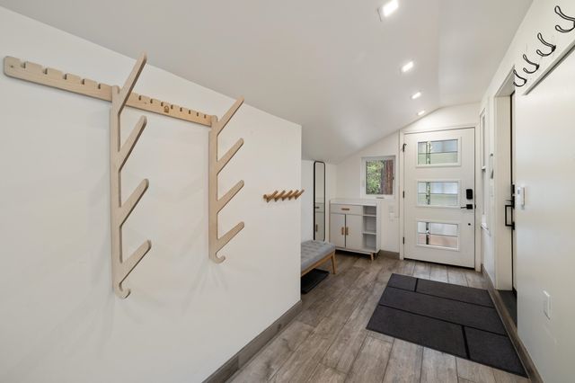 288 W Agatam Avenue, Tahoe Vista, CA 96148