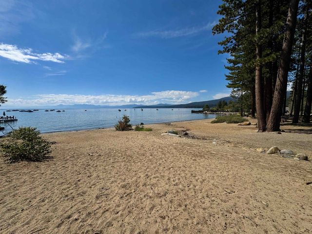 288 W Agatam Avenue, Tahoe Vista, CA 96148